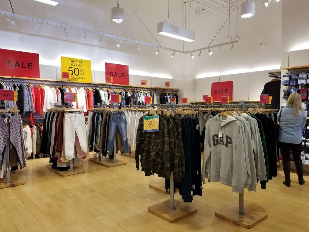 Gap | 8012 E Pacific Coast Hwy Ste B203, Newport Coast, CA 92657, USA | Phone: (949) 494-0792