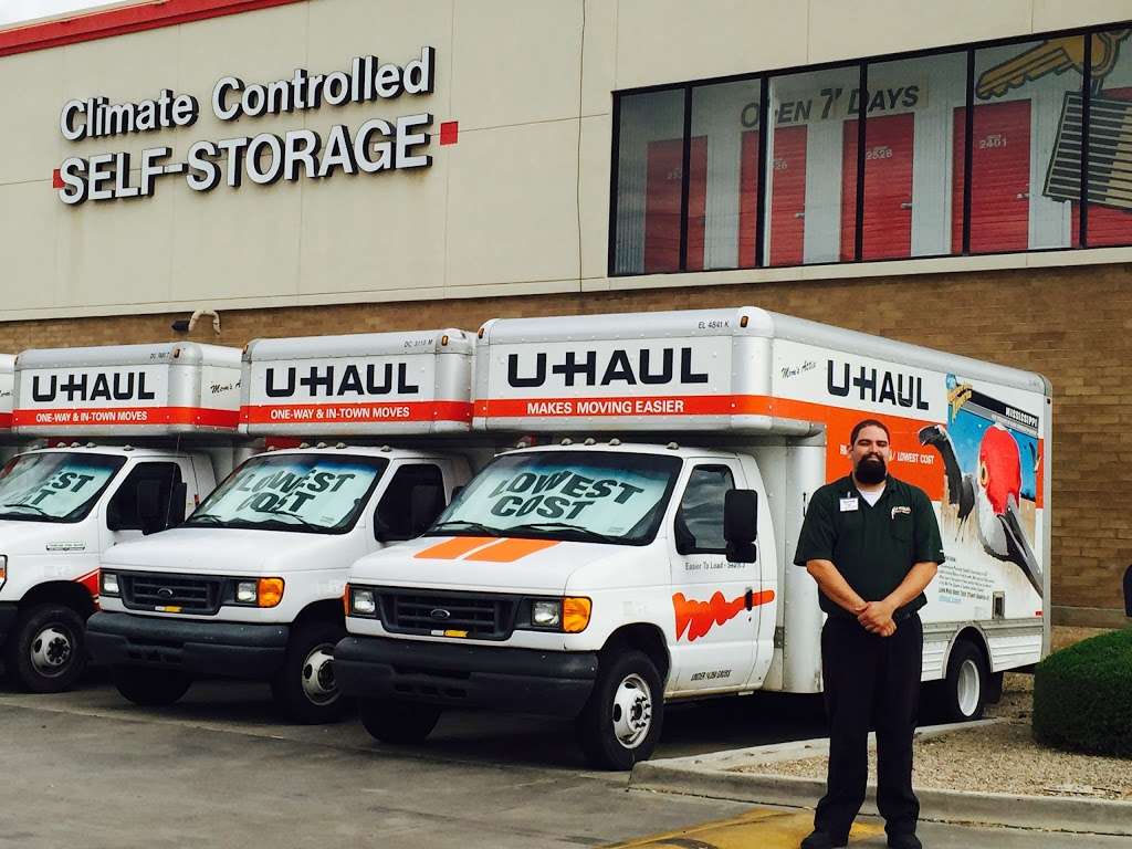 U-Haul Moving & Storage at Arrowhead Towne Center | 8746 W Bell Rd, Peoria, AZ 85382, USA | Phone: (623) 974-5446