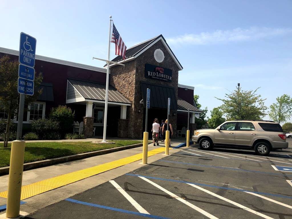 Red Lobster | 6440 Redwood Dr, Rohnert Park, CA 94928, USA | Phone: (707) 586-3640