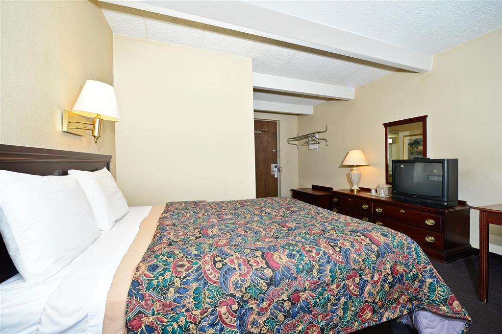 Americas Best Value Inn Phillipsburg | 1311 Route 22 West, Phillipsburg, NJ 08865 | Phone: (908) 454-6461