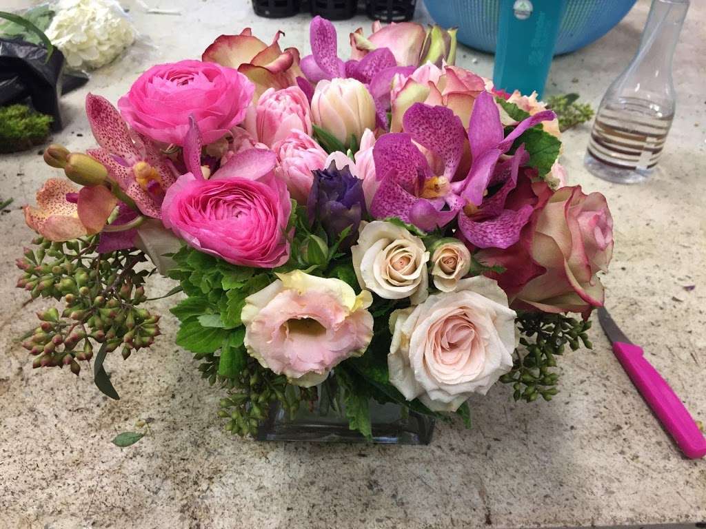 Anthonys Flowers | 7200 Church Hill Rd, Chestertown, MD 21620 | Phone: (410) 778-2525