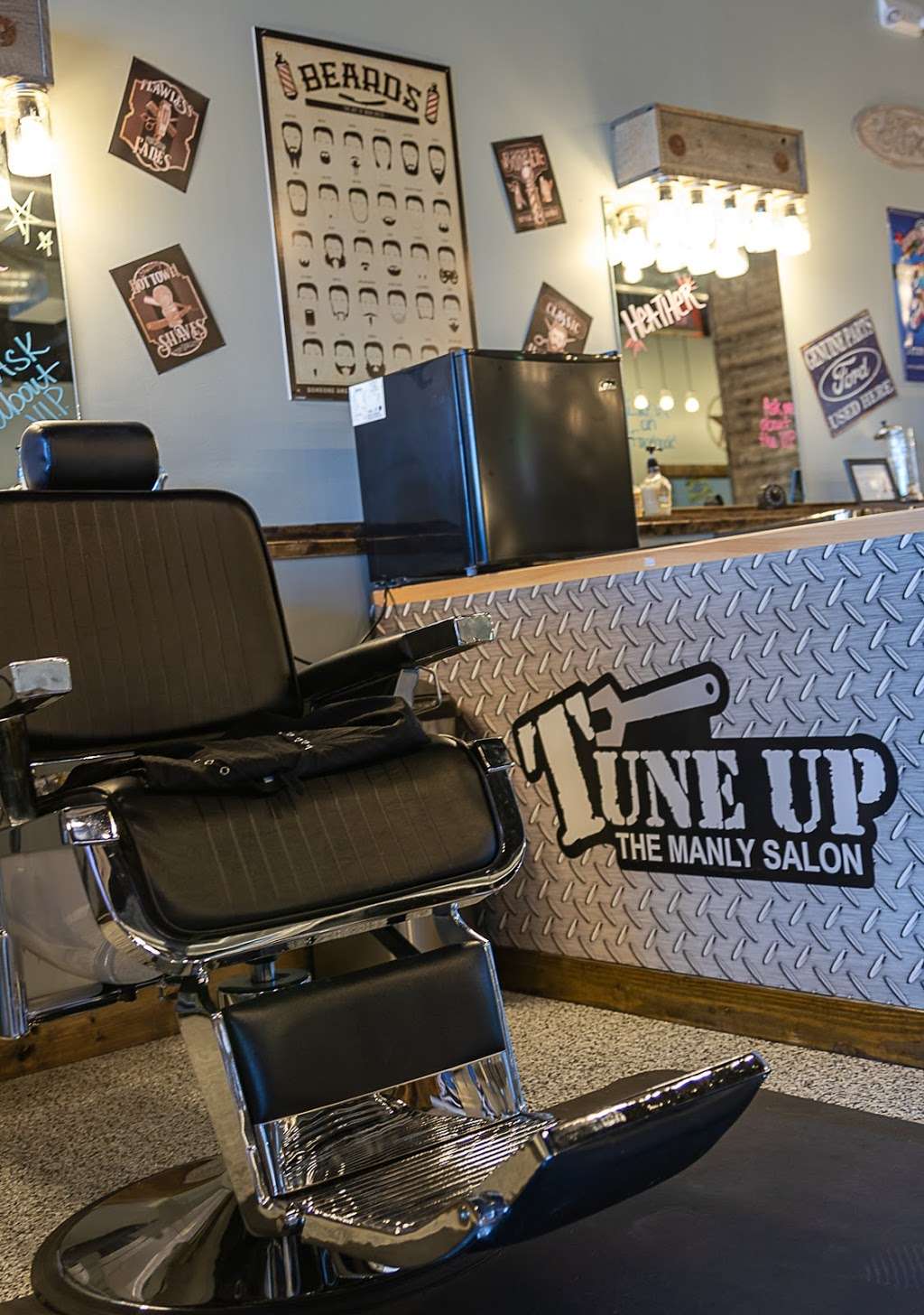 Tune Up "The Manly Salon" Conroe | 1304 W Davis St suite g, Conroe, TX 77304, USA | Phone: (936) 828-4753