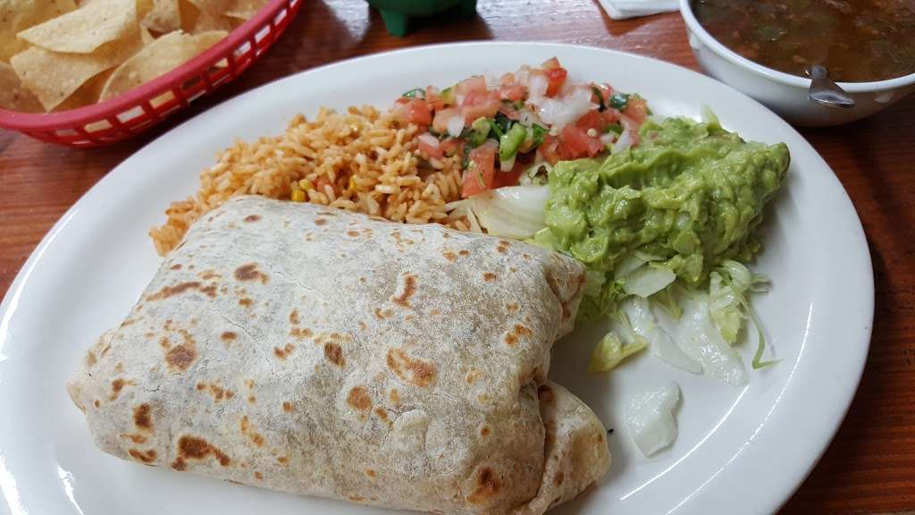 Don Chile Mexican Restaurant | 635 McCarty St, Houston, TX 77029, USA | Phone: (713) 674-2455