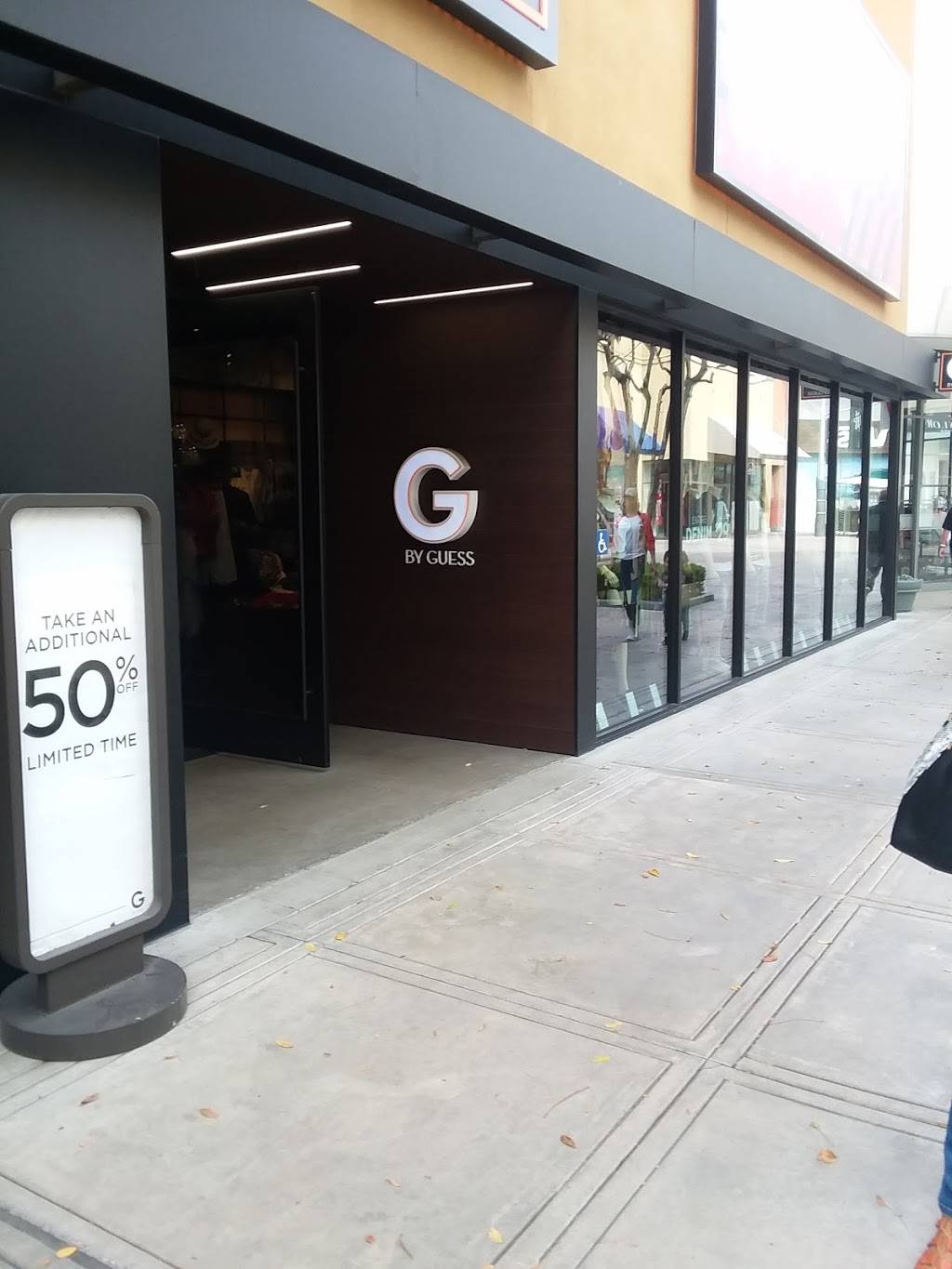 G by GUESS | 20 City Boulevard Spaces 208 & 210, Orange, CA 92868, USA | Phone: (714) 935-9623