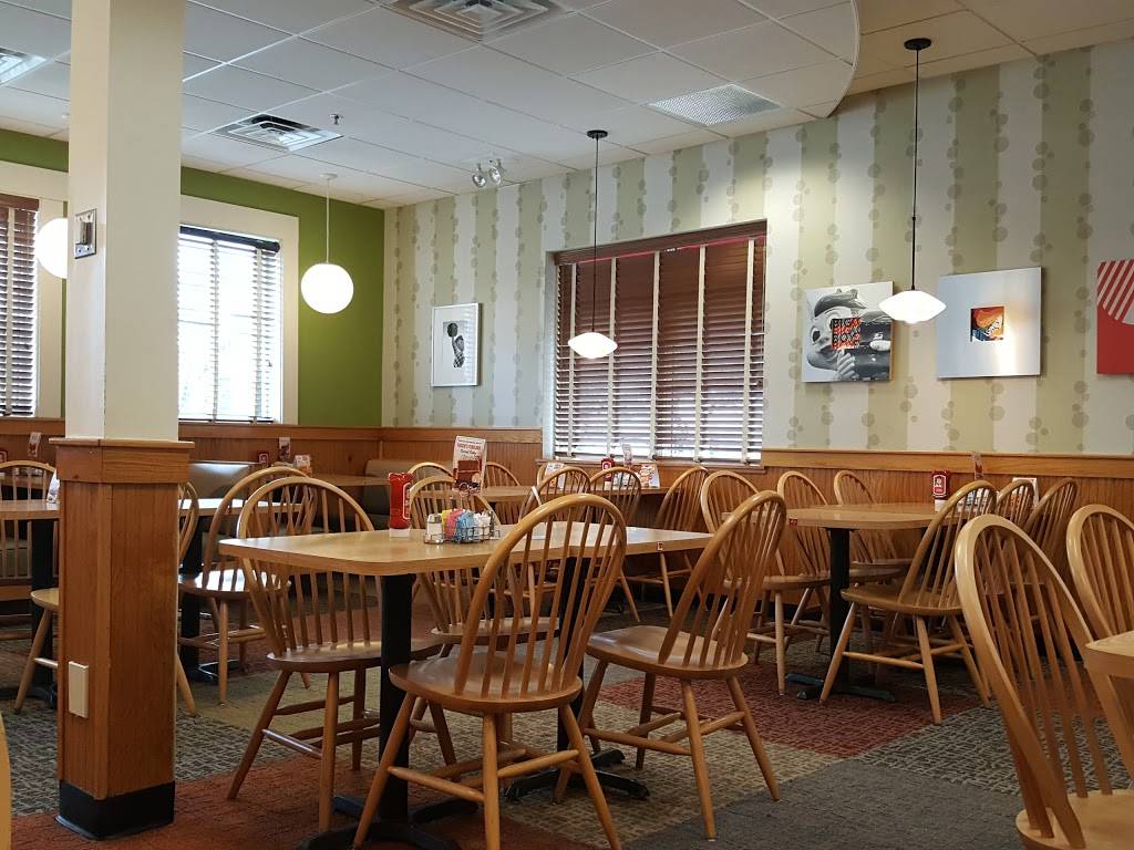 Frischs Big Boy | 1927 Harrodsburg Rd, Lexington, KY 40503, USA | Phone: (859) 278-6002