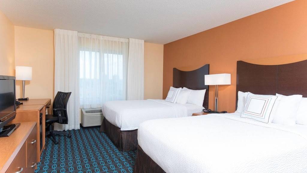 Fairfield Inn & Suites by Marriott Omaha Downtown | 1501 Nicholas St, Omaha, NE 68102, USA | Phone: (402) 280-1516