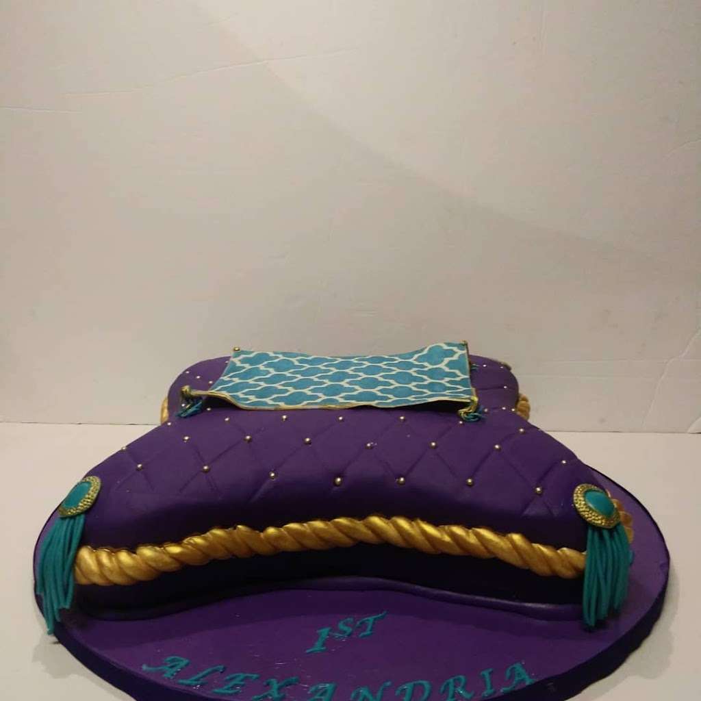 Gracious Baking Custom Cakes and Pastries | Dallas, TX 75287, USA | Phone: (972) 762-5978