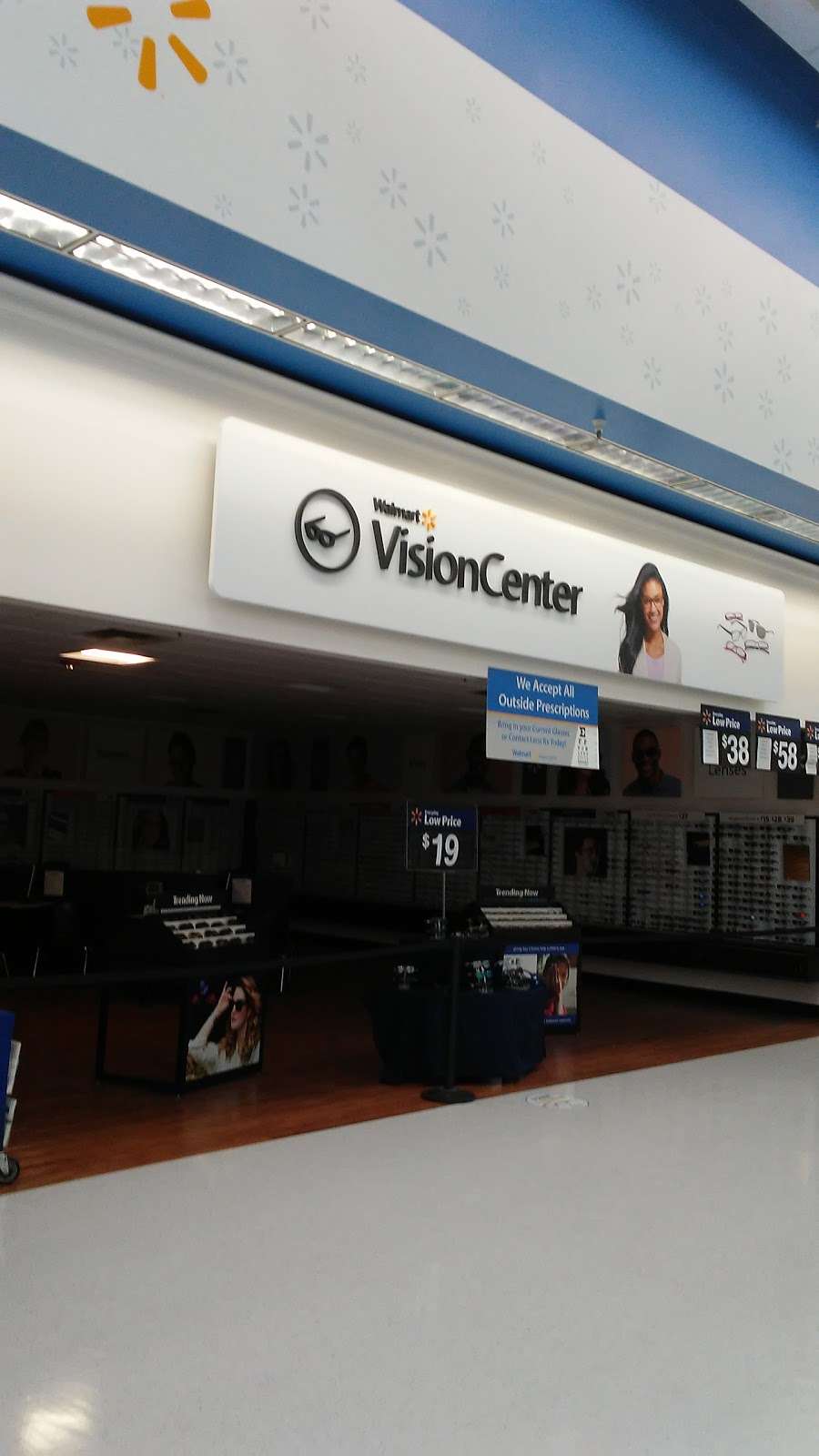 Walmart Vision & Glasses | 2500 S Kirkman Rd, Orlando, FL 32811, USA | Phone: (407) 523-0617