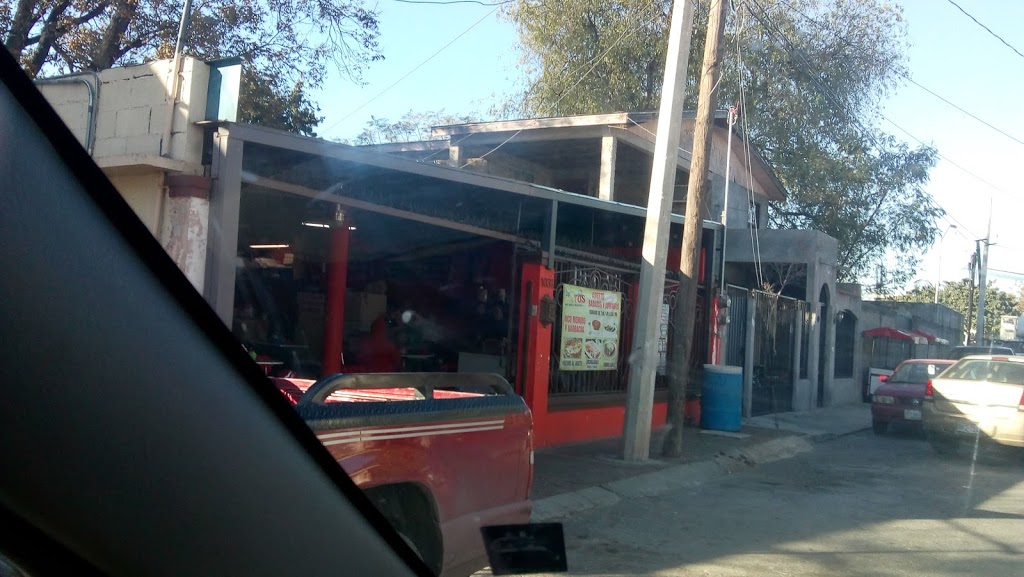 Los patos hotdogs y algo mas. | Calle Venezuela 1031, Colonia Viveros, 88070 Nuevo Laredo, Tamps., Mexico | Phone: 867 204 8772