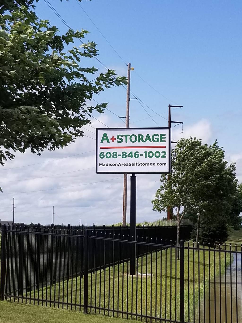 A+ Storage | 4202 Reardon Rd, DeForest, WI 53532, USA | Phone: (608) 846-1002