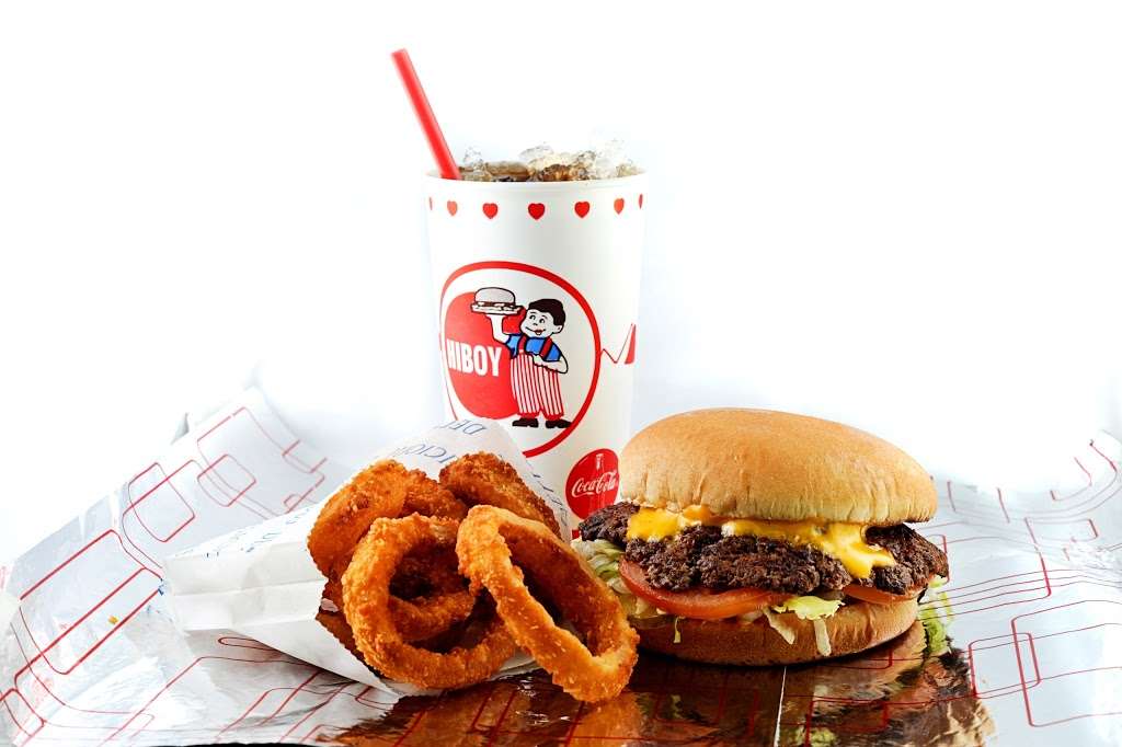 HiBoy Drive-In | 16721 E Gudgell Rd, Independence, MO 64055, USA | Phone: (816) 350-2120