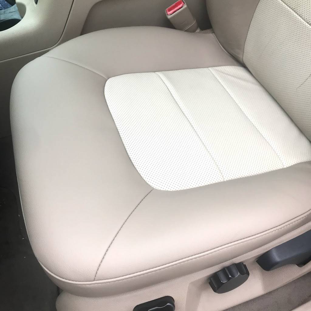 Fuller Auto Upholstery | 5929 Denton Hwy, Haltom City, TX 76148, USA | Phone: (817) 281-6706