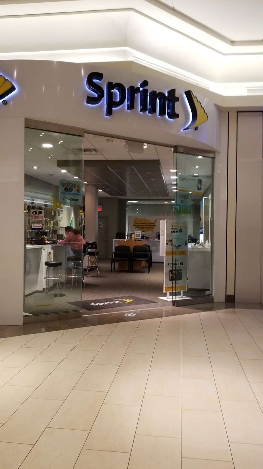 Sprint Store | 99 Rockingham Park Blvd # 207, Salem, NH 03079, USA | Phone: (603) 898-6788