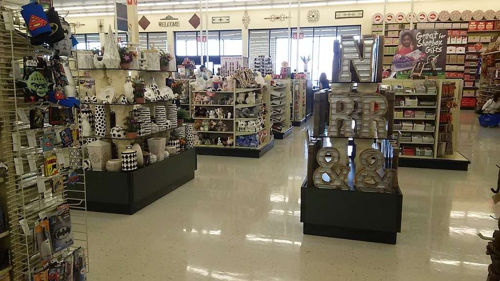 Hobby Lobby | 5945 Ikea Way, Merriam, KS 66202, USA | Phone: (913) 722-9886