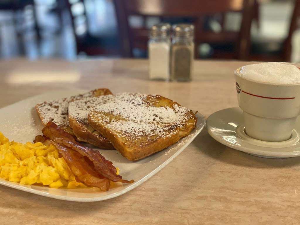 Seaman Cafe | 1180 S America Way, Miami, FL 33132, USA | Phone: (305) 374-4722