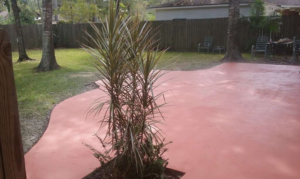 Custom Graphix | 2914 Frostwood Cir, Dickinson, TX 77539, USA | Phone: (281) 678-8773