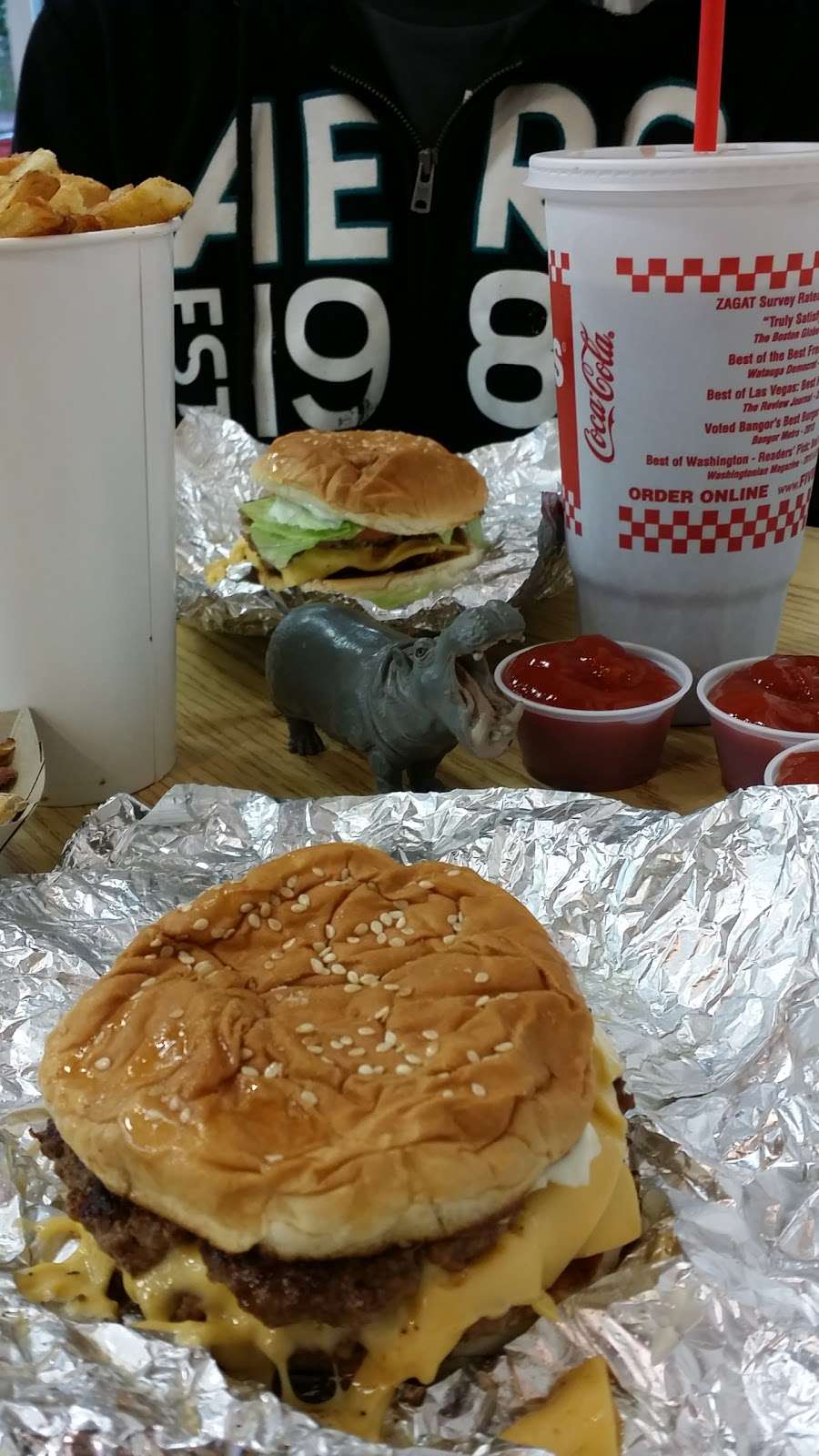 Five Guys | 2000 Clements Bridge Rd, Deptford Township, NJ 08096, USA | Phone: (856) 845-5489