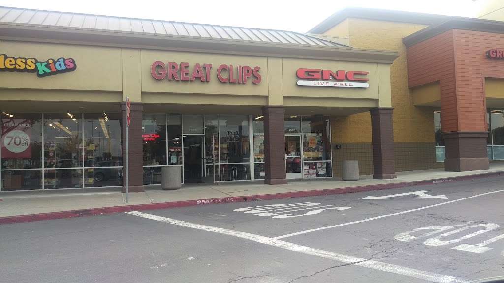 Great Clips | 1386 Fitzgerald Dr, Pinole, CA 94564, USA | Phone: (510) 243-0808