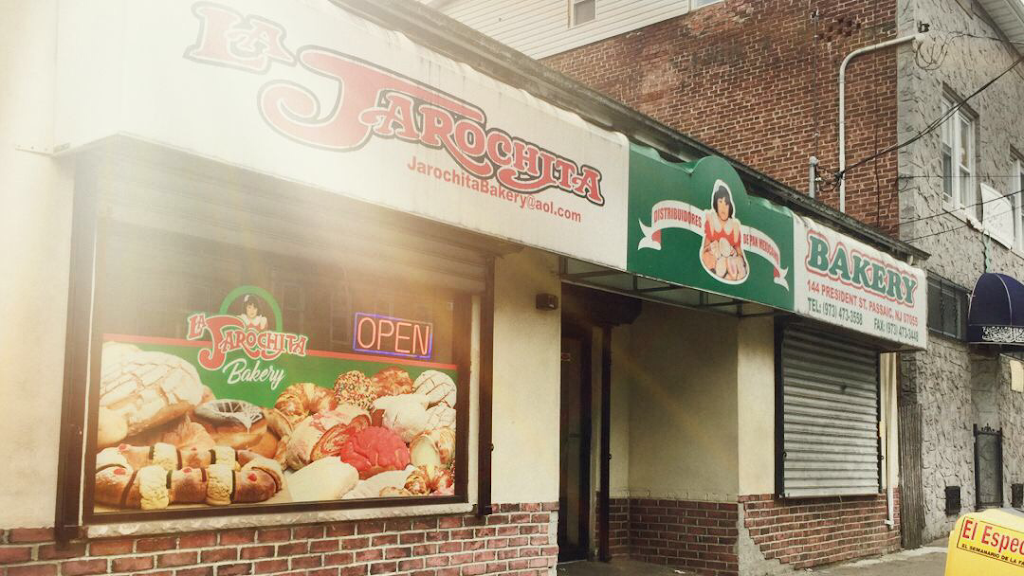 La Jarochita Bakery | 144 President St, Passaic, NJ 07055 | Phone: (973) 473-3558