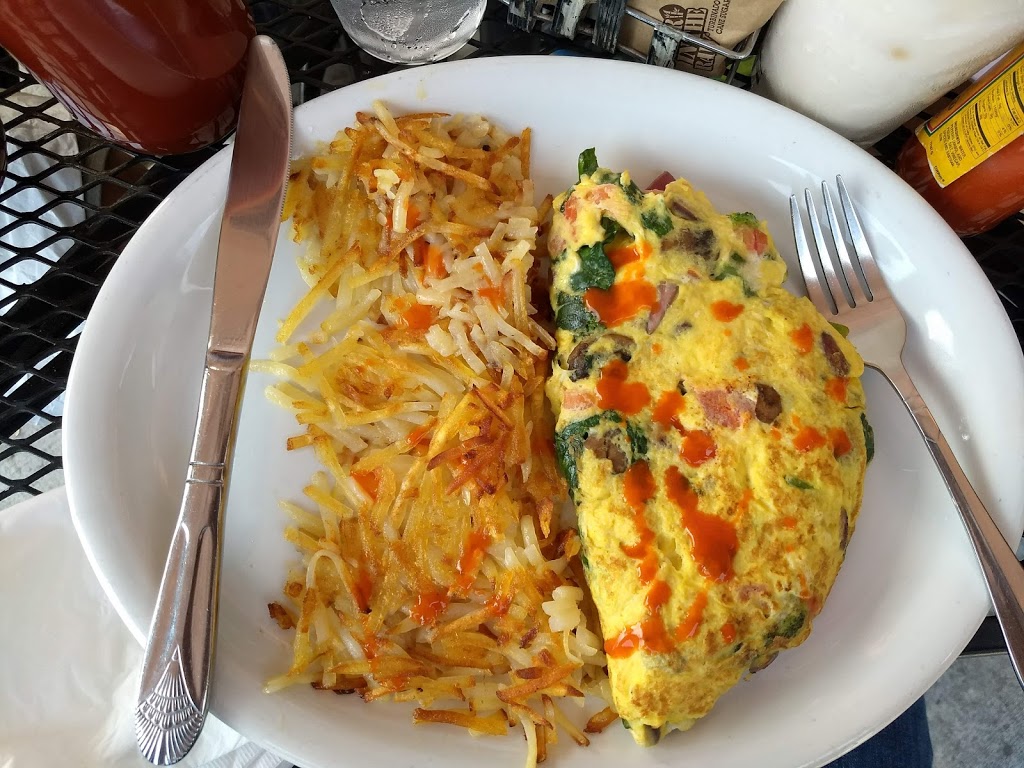 V Boulevard Cafe | 1608 Victory Blvd A, Glendale, CA 91201, USA | Phone: (818) 247-2200