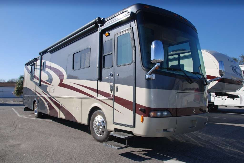 Easy Escapes RV | 1141 US-92, Auburndale, FL 33823, USA | Phone: (863) 450-4915