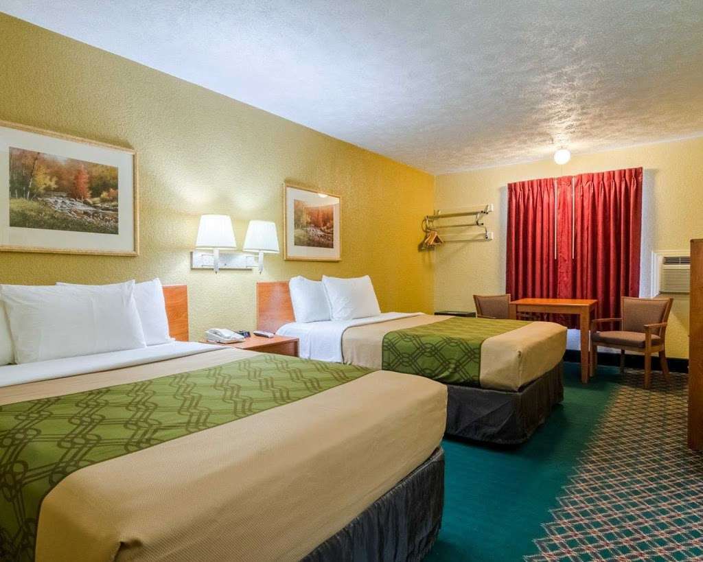 Econo Lodge | 2331 S Cedar St, Ottawa, KS 66067, USA | Phone: (785) 242-3400