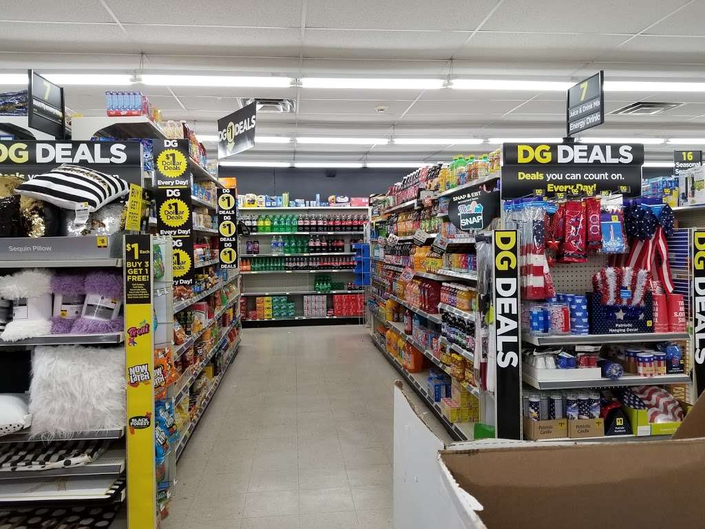 Dollar General | 403 N Main St, Lansing, KS 66043, USA | Phone: (913) 727-1029