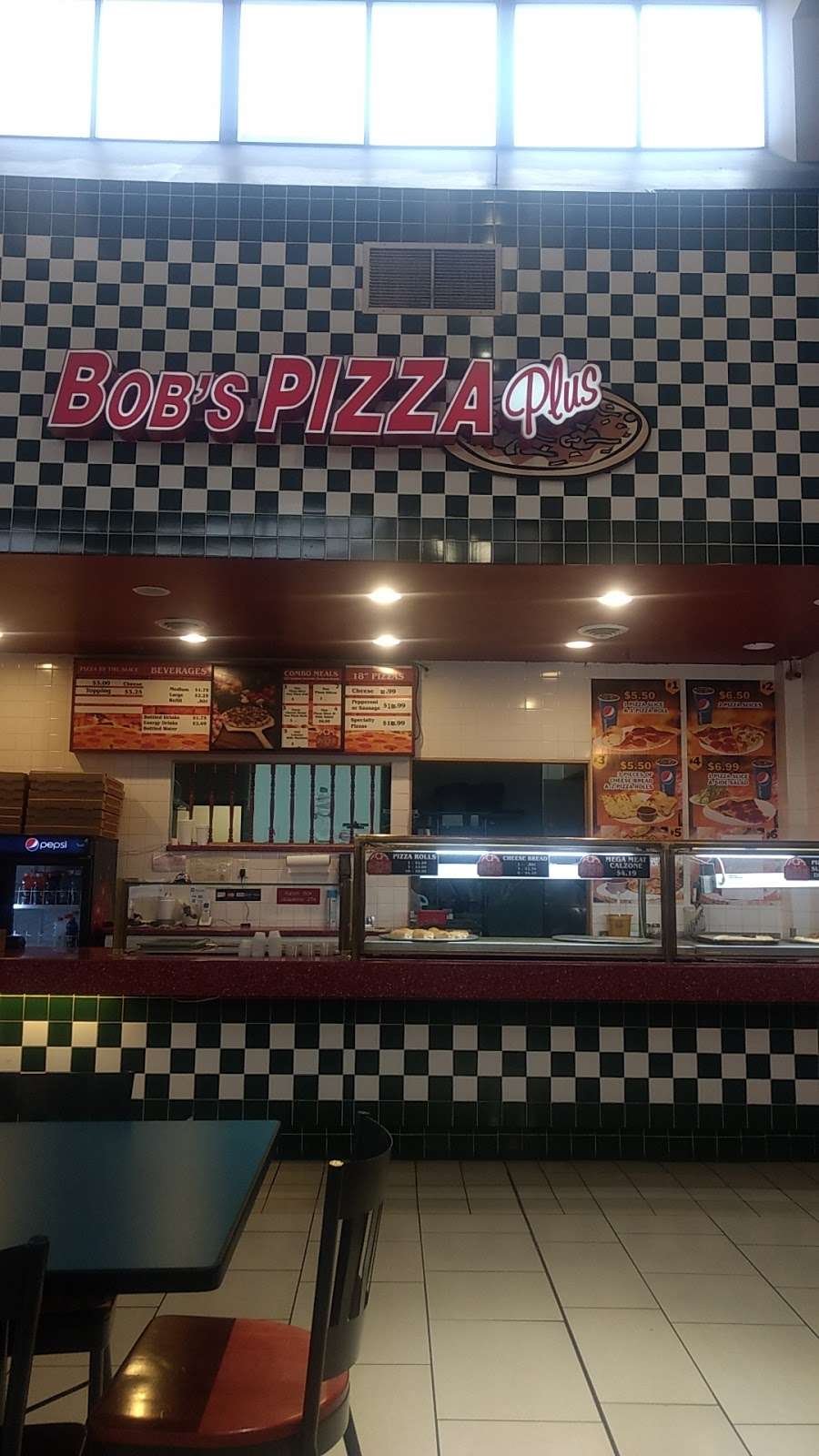 Bobs Pizza Plus | 2096 Greeley Mall, Greeley, CO 80631, USA | Phone: (970) 352-5977
