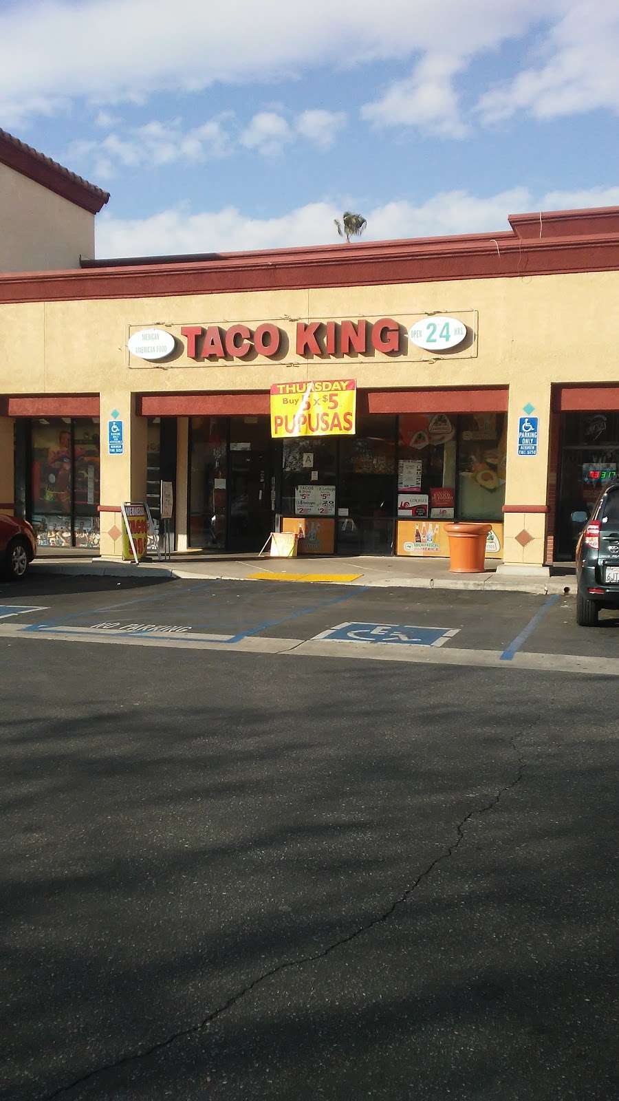 Taco King | 245 E Gladstone St, Azusa, CA 91702, USA | Phone: (626) 334-4344