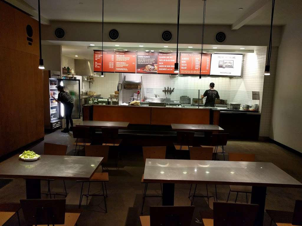 Chipotle Mexican Grill | 174 Littleton Rd Ste 1, Westford, MA 01886, USA | Phone: (978) 577-4776