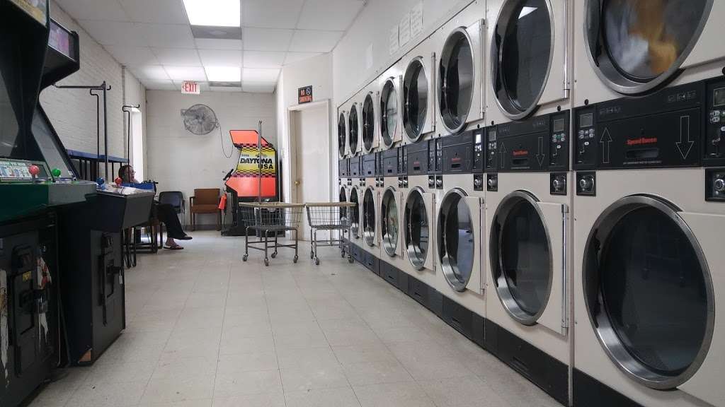 Pebble Creek Laundry | 1438 Perfection Ave, Belmont, NC 28012, USA | Phone: (704) 822-0332