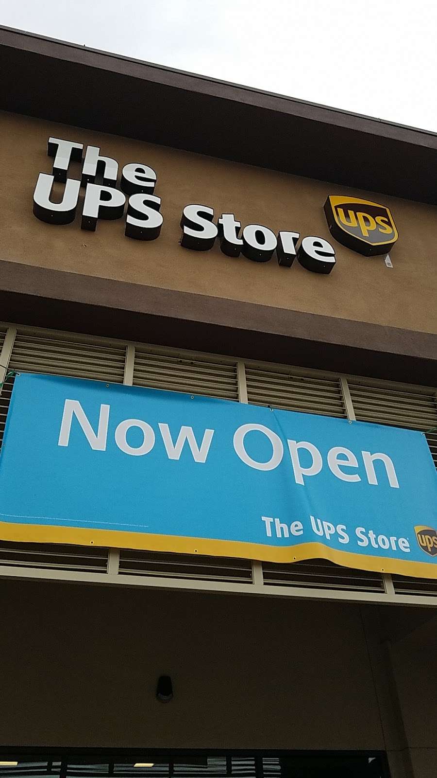 The UPS Store | 2420 River Rd Ste 230, Norco, CA 92860, USA | Phone: (951) 893-1050