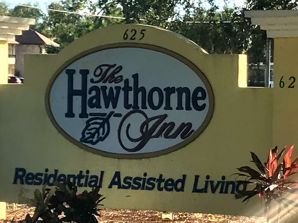 Hawthorne Inn | 625 Overlook Dr, Winter Haven, FL 33884, USA | Phone: (863) 324-2212