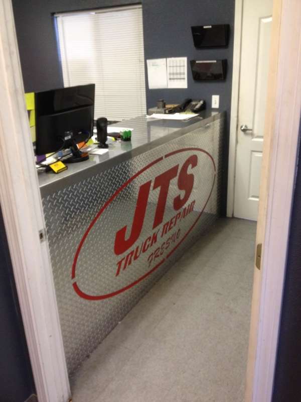 JTS Truck Repair | 505 Frazier Mountain Park Rd, Lebec, CA 93243, USA | Phone: (866) 466-4600