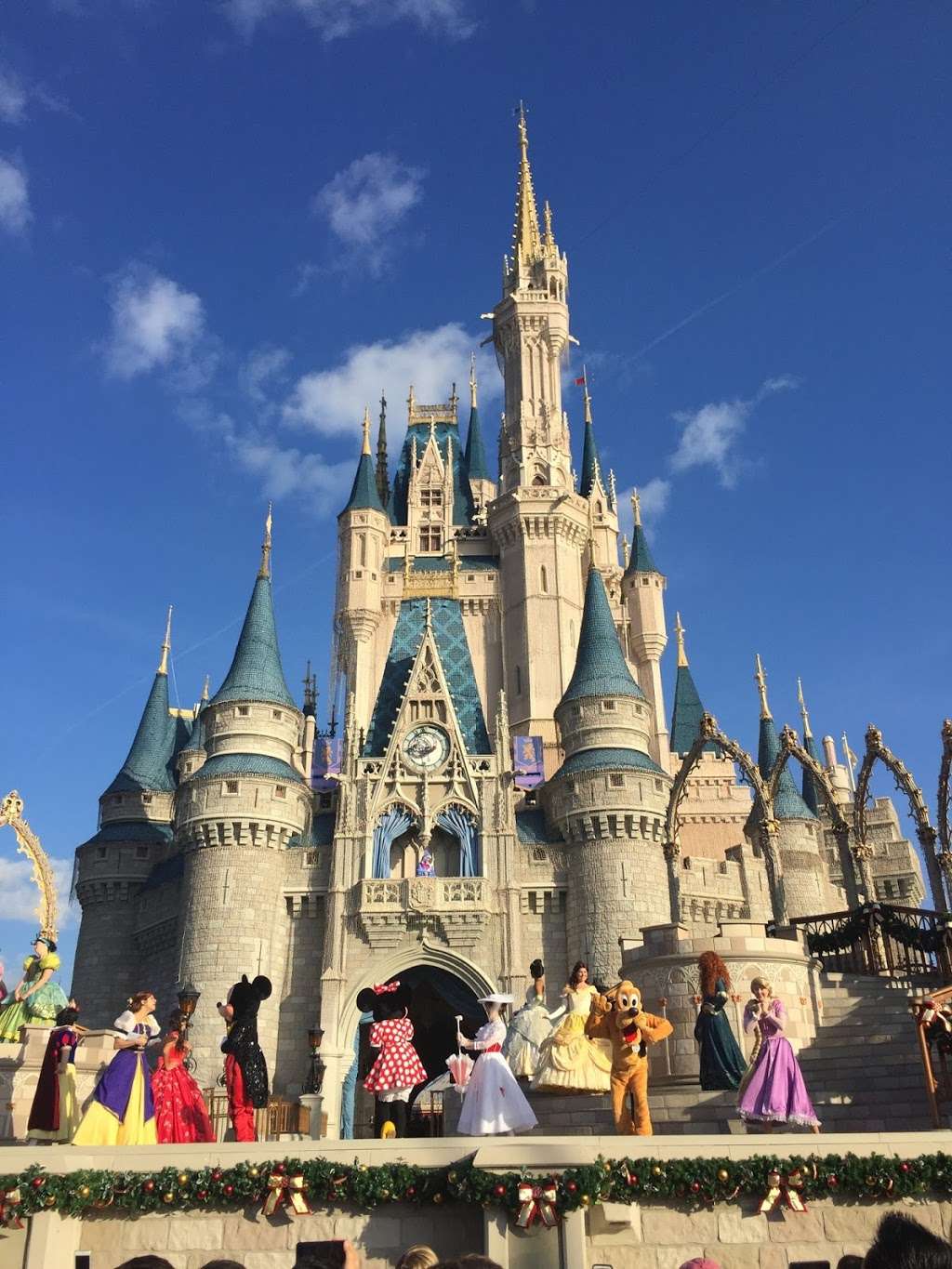 Walt Disney World | 1375 Buena Vista Dr, Orlando, FL 32830 | Phone: (407) 939-5277