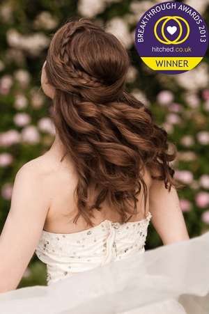 Alicias Wedding Hair Styling and Makeup Services | 4 Staveley Gardens, Chiswick, London W4 2SA, UK | Phone: 07548 639647