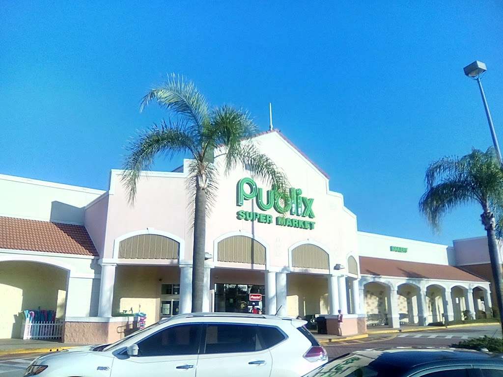 Publix Super Market at Orange Lake Town Center | 14928 E Orange Lake Blvd, Kissimmee, FL 34747, USA | Phone: (407) 239-4989