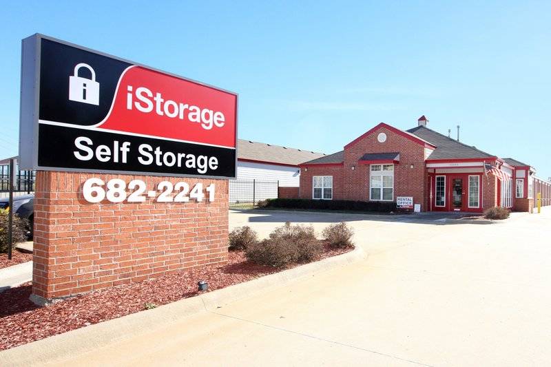 iStorage Self Storage | 12515 E Central Ave, Wichita, KS 67206, USA | Phone: (316) 444-4240