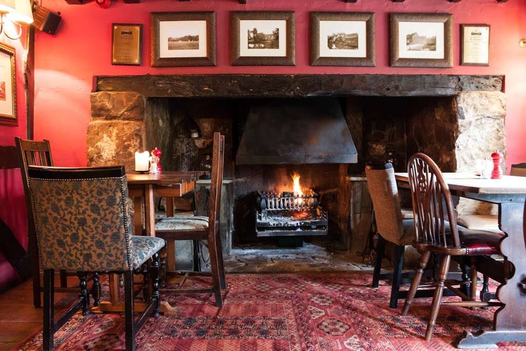 The Bell Inn | Outwood Ln, Outwood, Redhill RH1 5PN, UK | Phone: 01342 842989