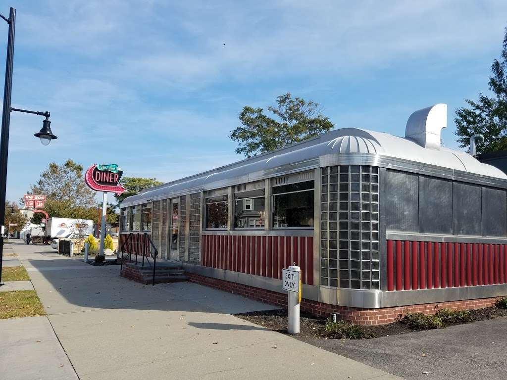 West Side Diner | 1380 Westminster St, Providence, RI 02909, USA | Phone: (401) 490-0644