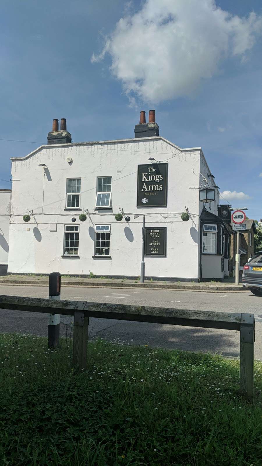 Kings Arms | Stifford Clays Rd, Orsett, Grays RM16 3LX, UK | Phone: 01375 891219