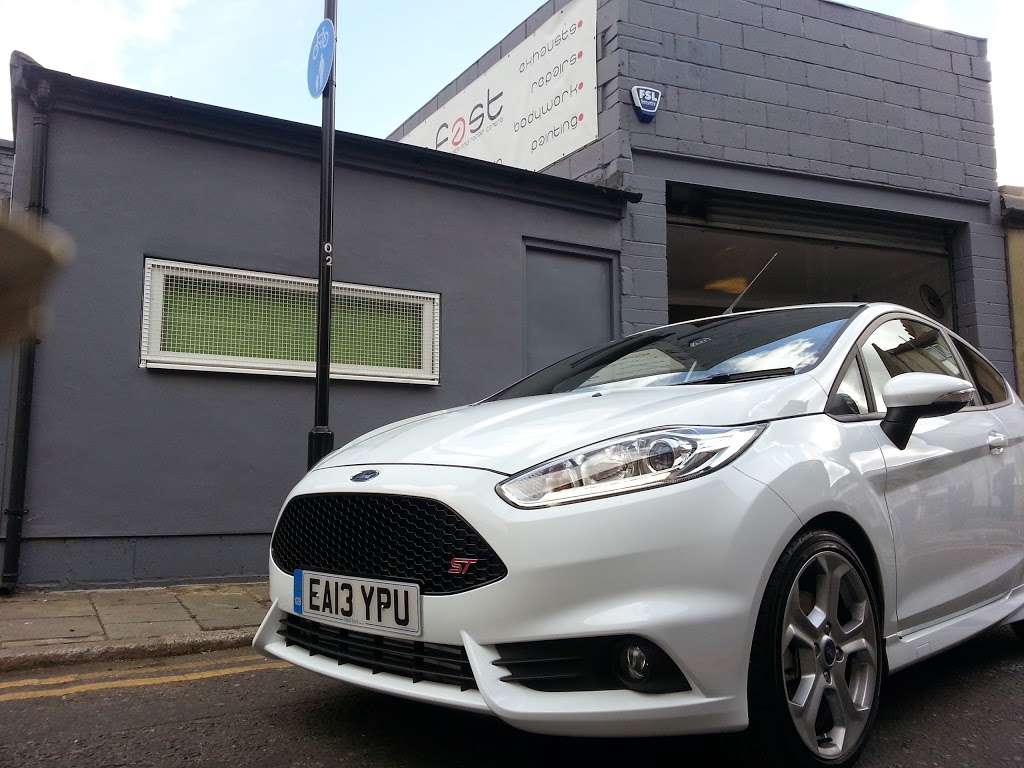 Fast MOT | 2-6 Lamb Ln, London E8 3PL, UK | Phone: 020 8986 6040