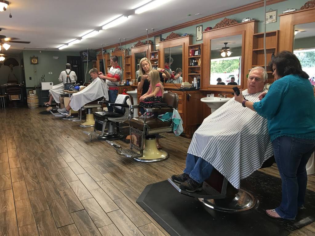 Peoples Barber Shop llc. | 2205 Decatur Hwy, Fultondale, AL 35068, USA | Phone: (205) 608-0555