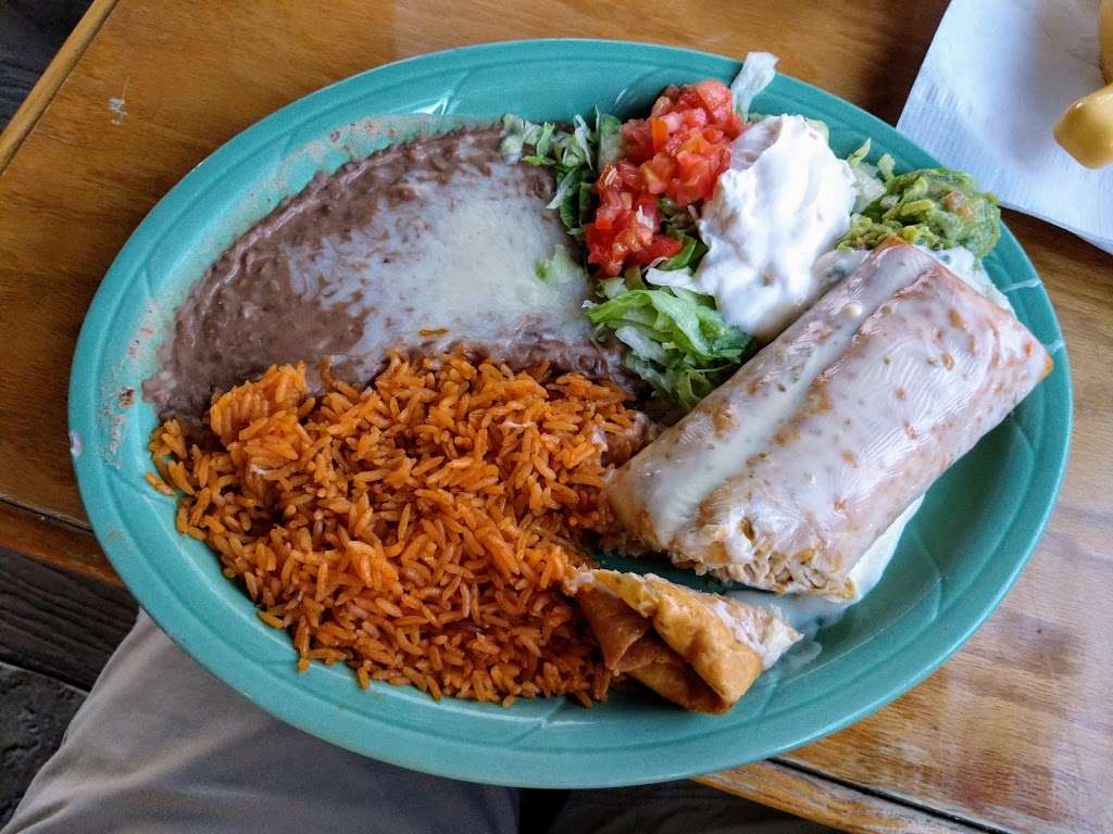 La Fuente Tacos and Tequila | South Daytona | Port Orange | 2452 S Nova Rd, South Daytona, FL 32119, USA | Phone: (386) 281-3143