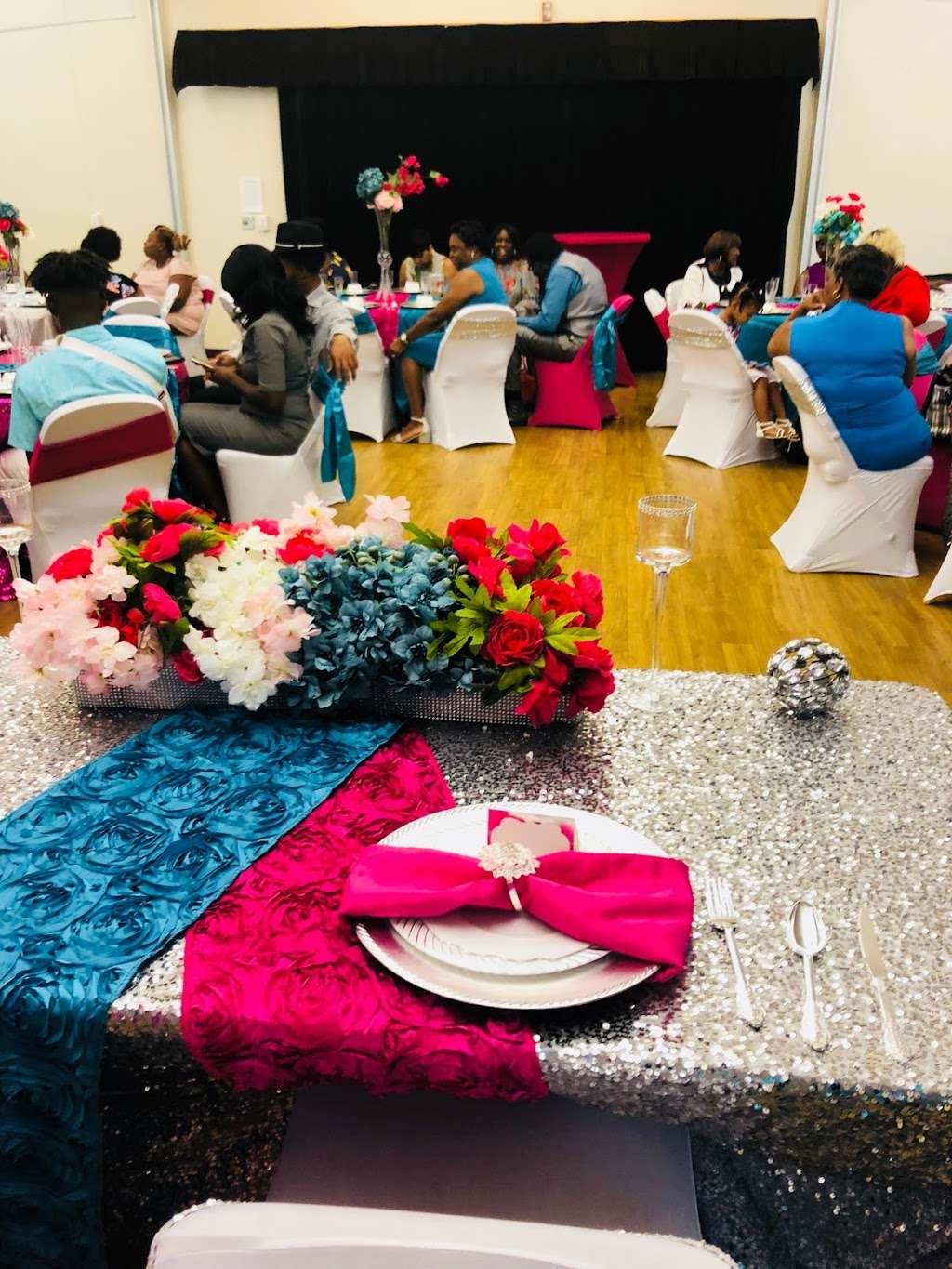 Larger Than Life Event Planning Custom Designs And Treats | 2836 Mine and Mill Rd Bay 2, Lakeland, FL 33801 | Phone: (863) 640-5832