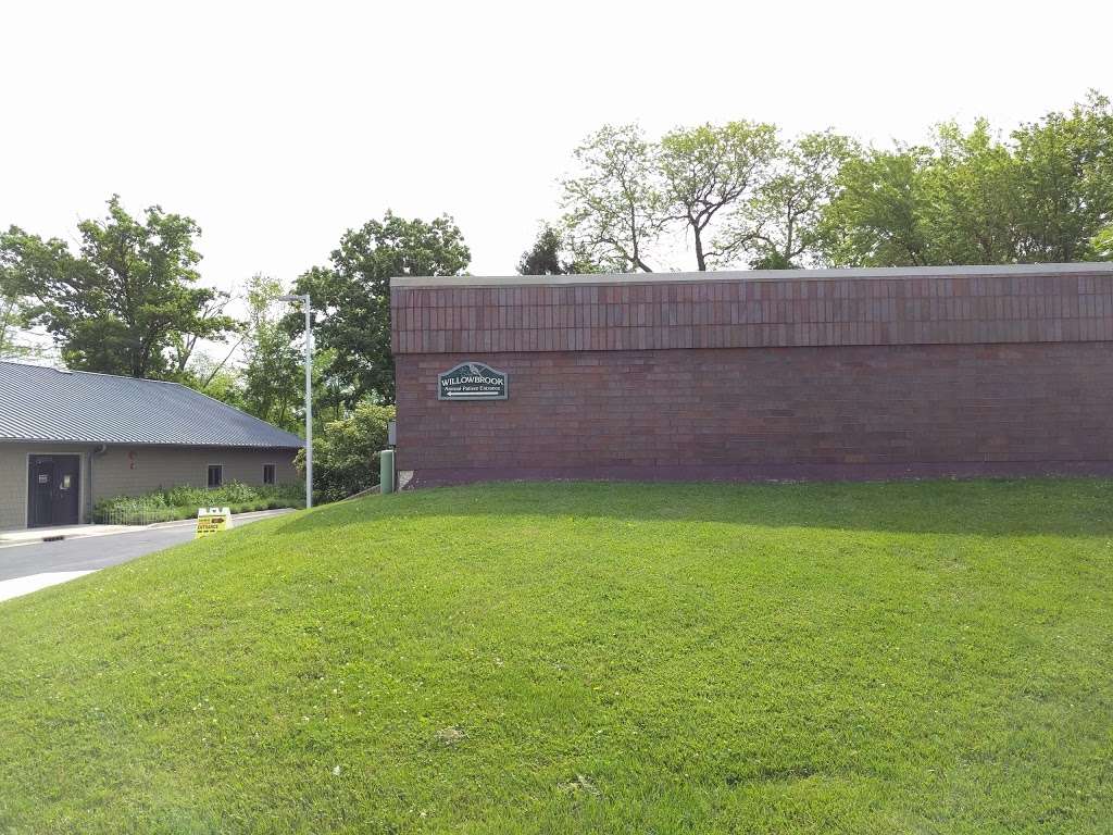 Willowbrook Wildlife Clinic | Glen Ellyn, IL 60137, USA | Phone: (630) 942-6200