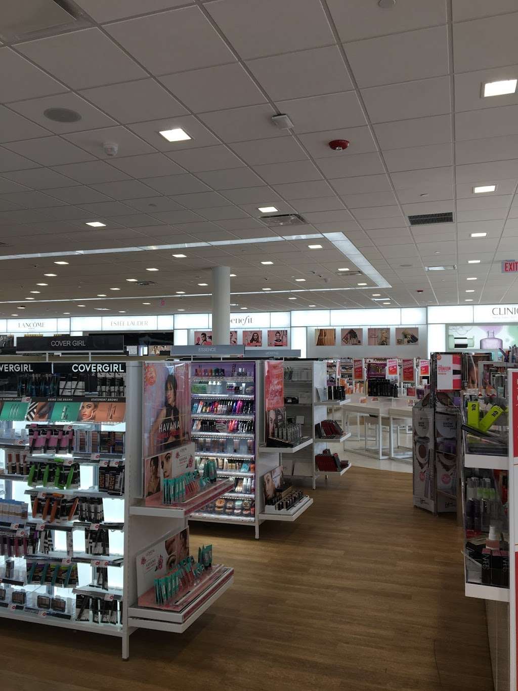 Ulta Beauty | 5774 Northwest Hwy, Crystal Lake, IL 60014, USA | Phone: (815) 301-5798