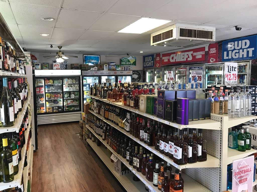 The Ville Wine & Spirits | 640 S 4th St, Kansas City, KS 66111, USA | Phone: (913) 441-6399