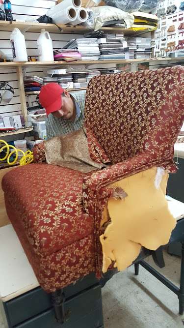 uphosltery .tapiceriamaldonadoinc | 179 01 jamaica av queens new york, tapicerias de caros y sofas, Hollis, NY 11423, USA | Phone: (929) 354-0041