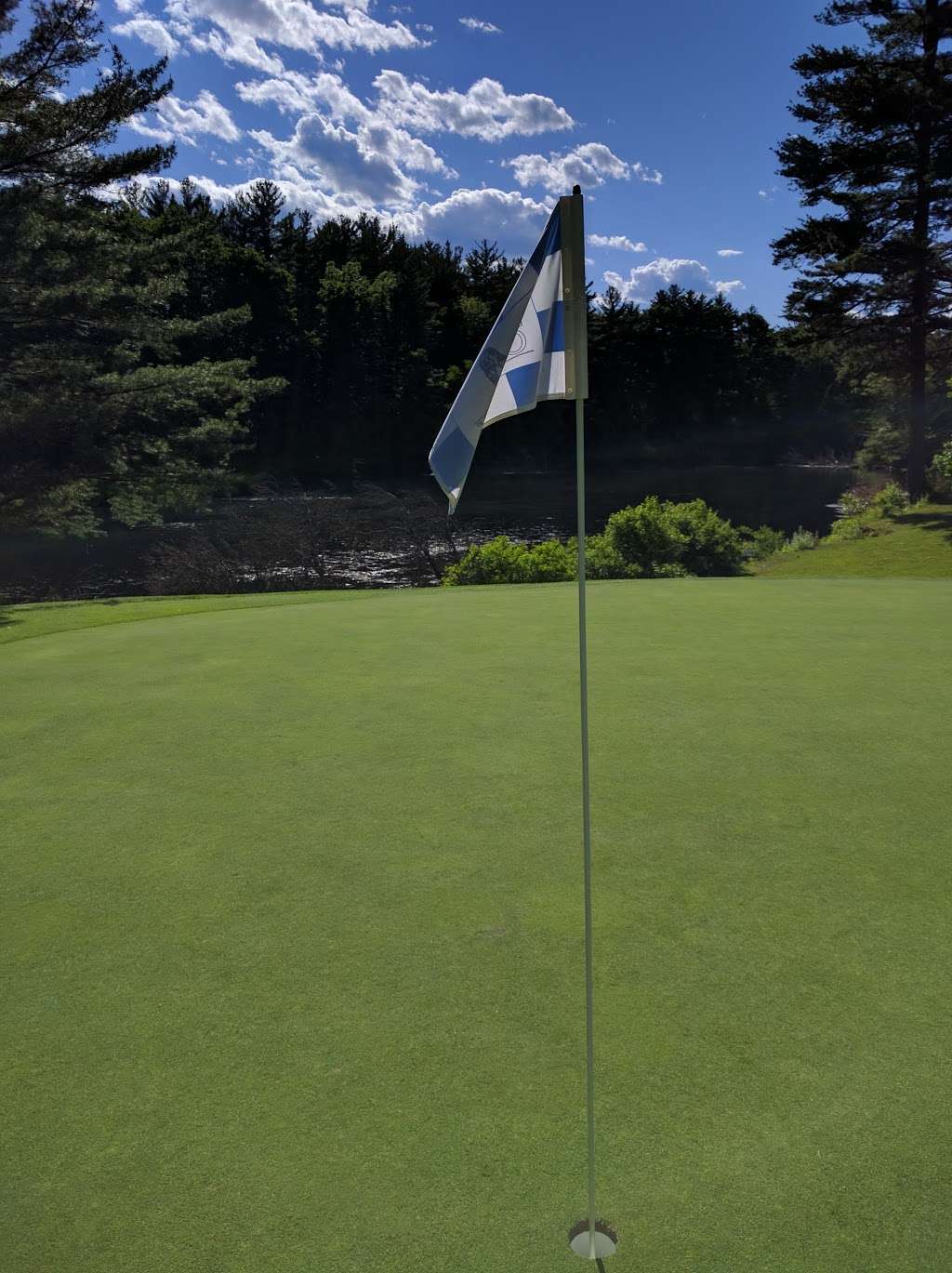 Overlook Golf Club | 5 Overlook Dr, Hollis, NH 03049, USA | Phone: (603) 465-2909